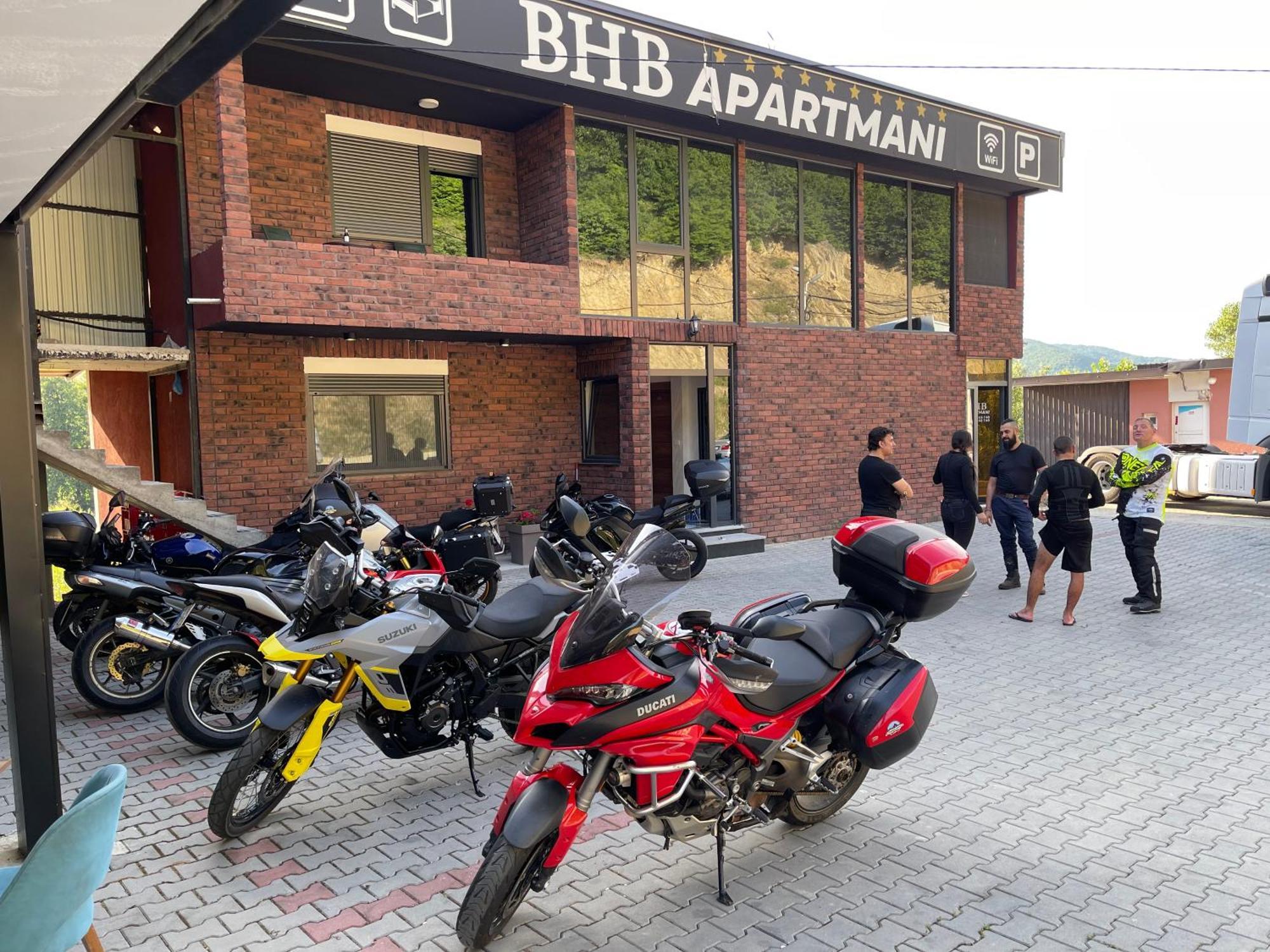 B H B Apartmani Novi Pazar Exterior foto